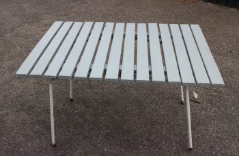 Gammelt havebord